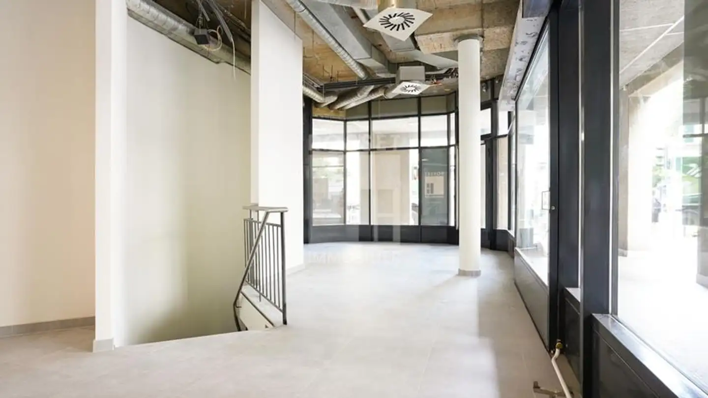 Geschäft mieten - Rue De L'école De Médecine, 1205 Genève - Foto 4