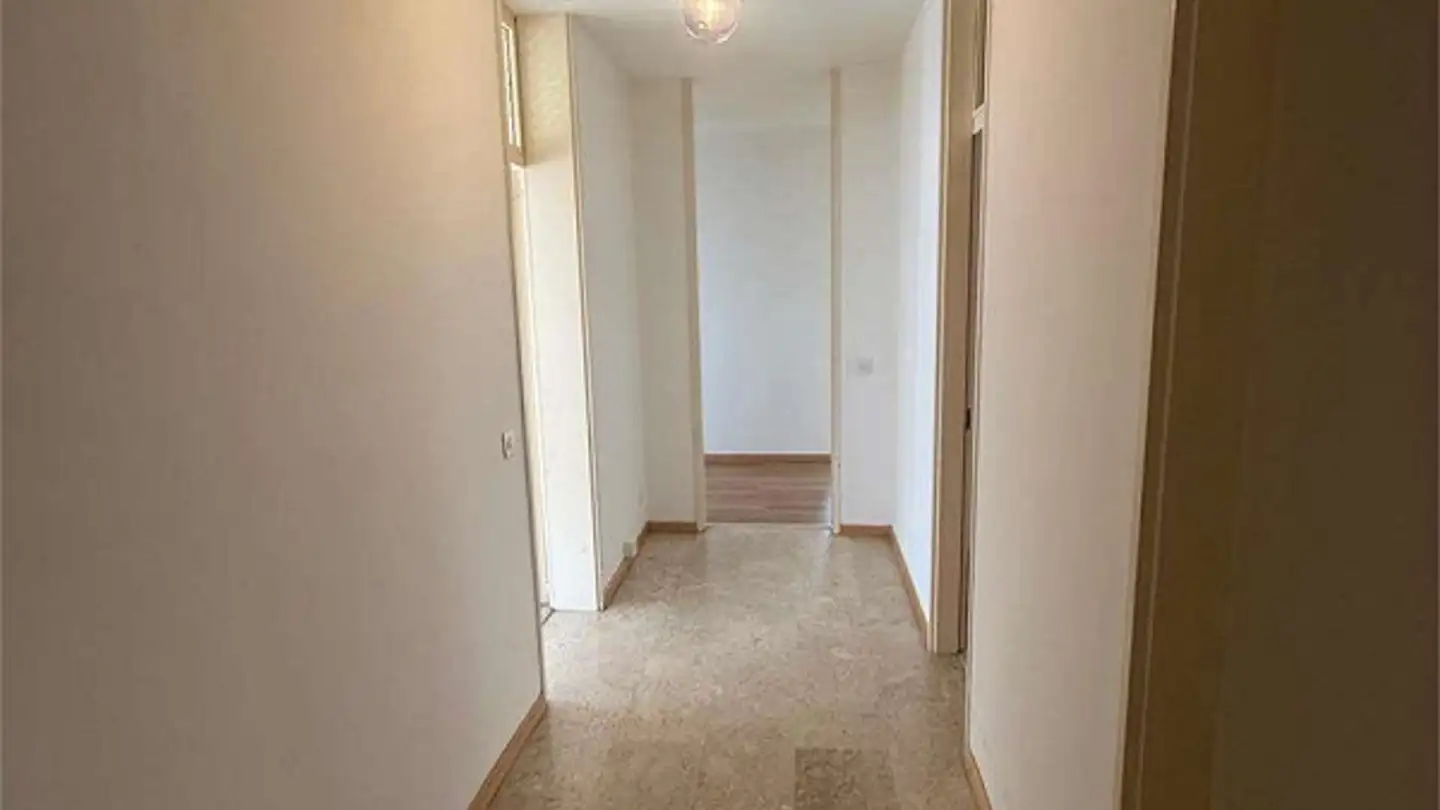 Wohnung mieten - 6900 Lugano - Foto 2