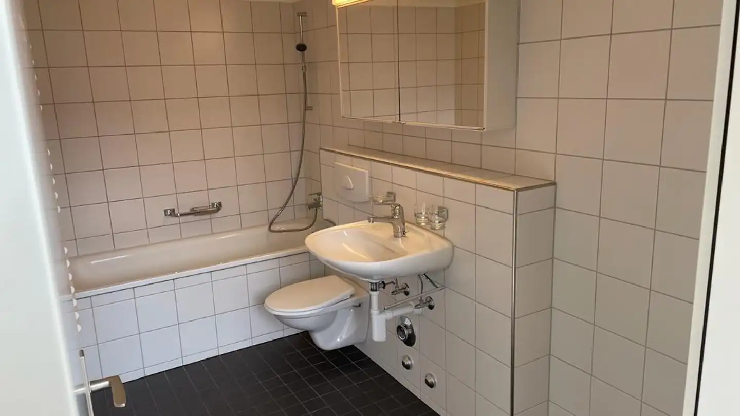 Wohnung mieten - Hagenwiesenstrasse 10, 8108 Dällikon - Foto 2
