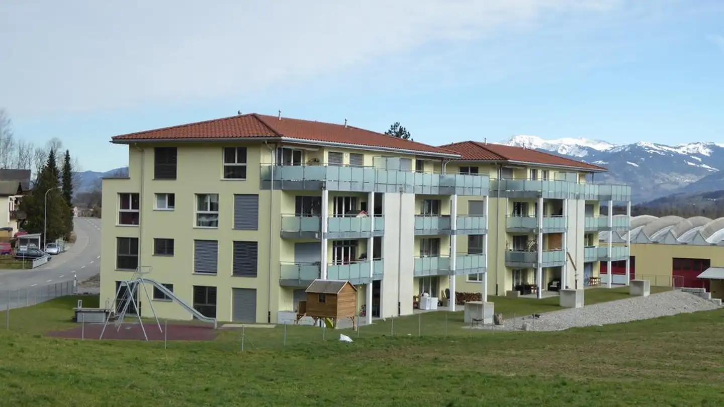 Apartment for rent - 9468 Sax