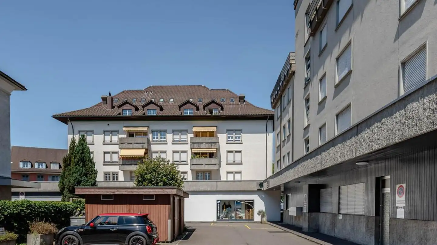 Überdachter Motorradparkplatz mieten - Marktgasse 35, 4900 Langenthal