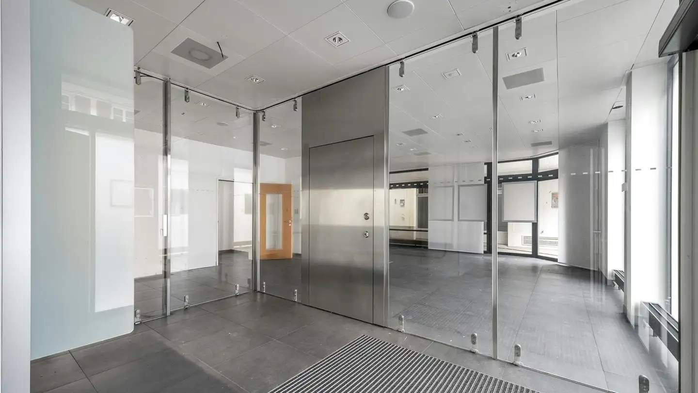 Commerciale in affitto - Hauptstrasse 35, 4242 Laufen - Foto 3