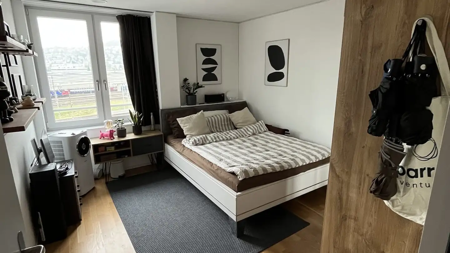 Single room for rent - Hohlstrasse 440, 8048 Zürich