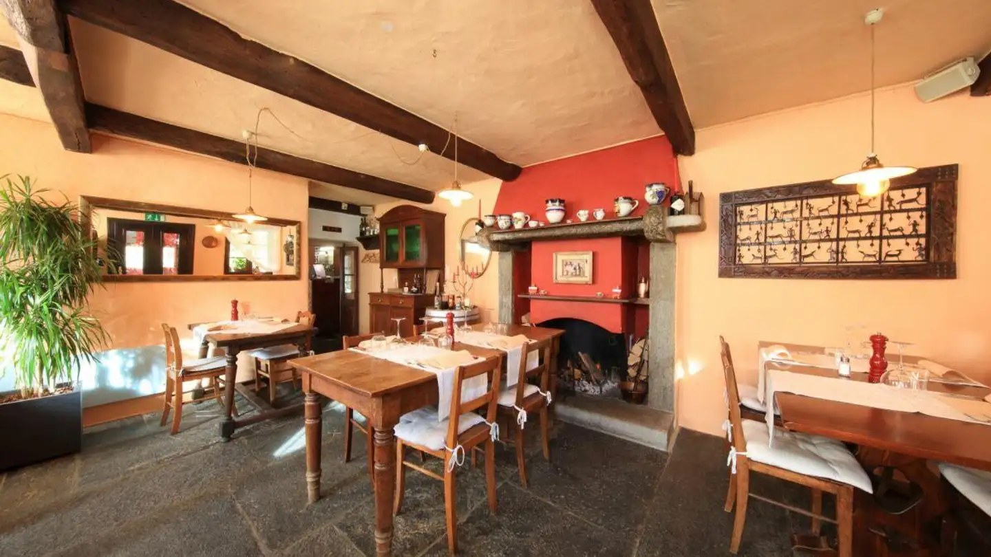 Restaurant for sale - 6672 Gordevio