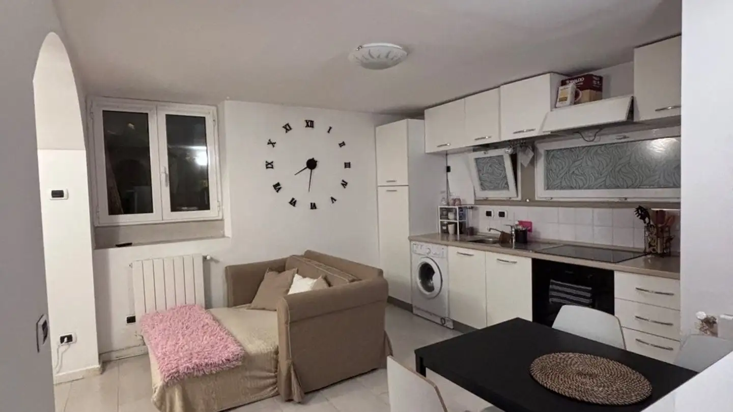 Apartment for rent - 6912 Pazzallo