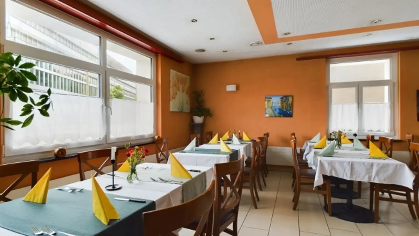 Residential building for sale - 8406 Winterthur - Photo 3