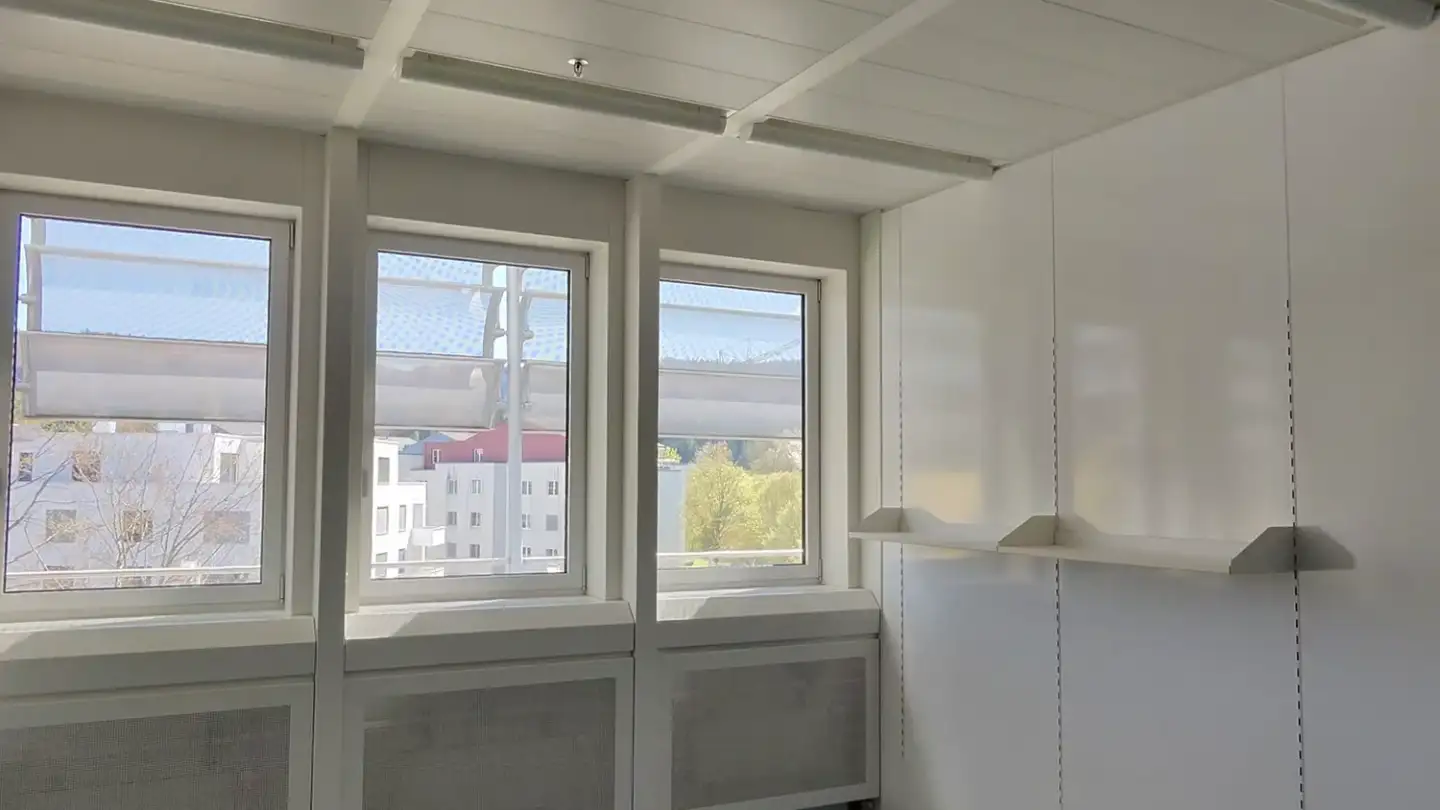 Bürofläche mieten - Grubenstrasse 11, 3322 Urtenen-Schönbühl - Foto 2