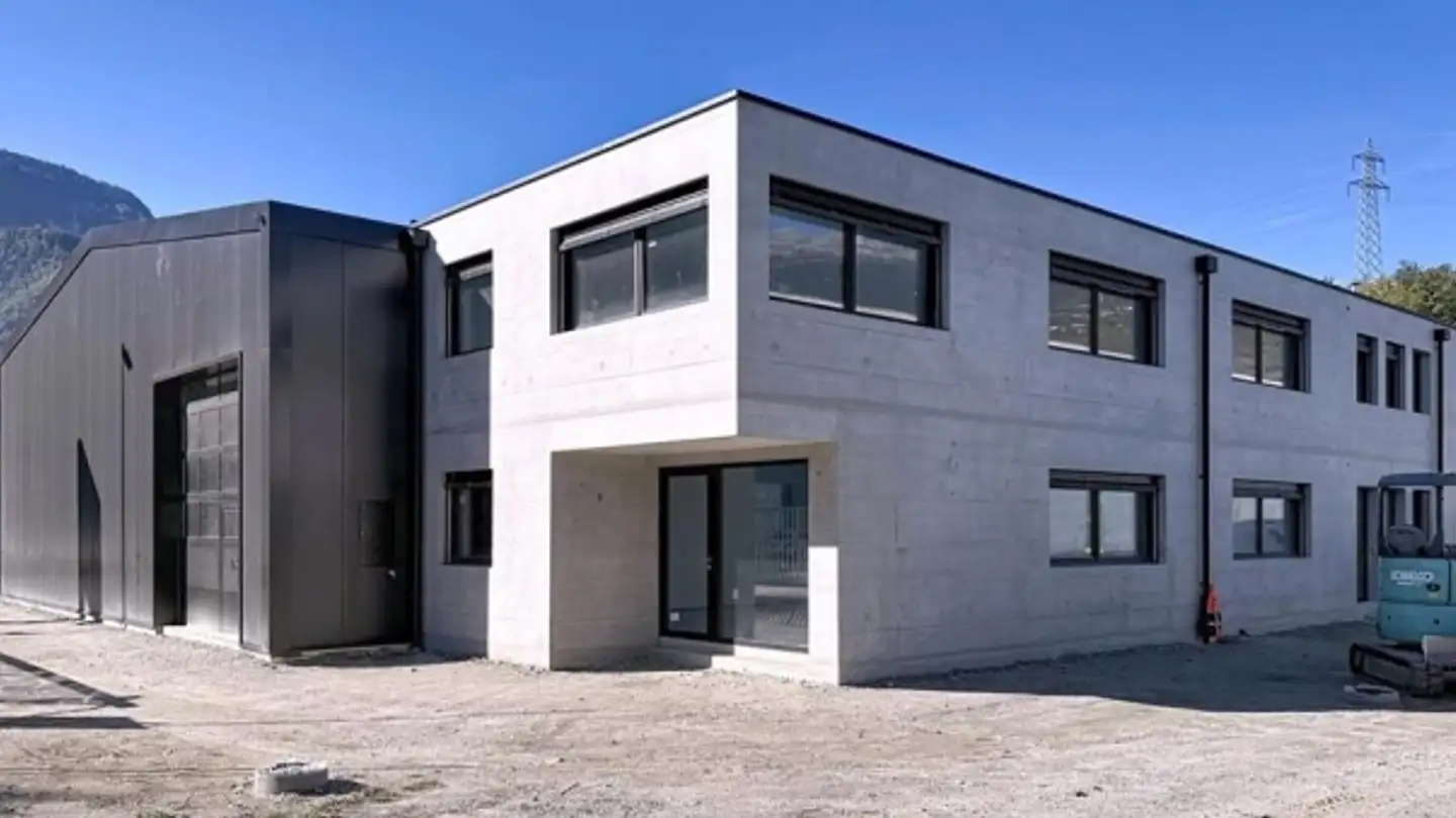 Mixed-use building for rent - Rue Des Sablons 6, 3960 Sierre