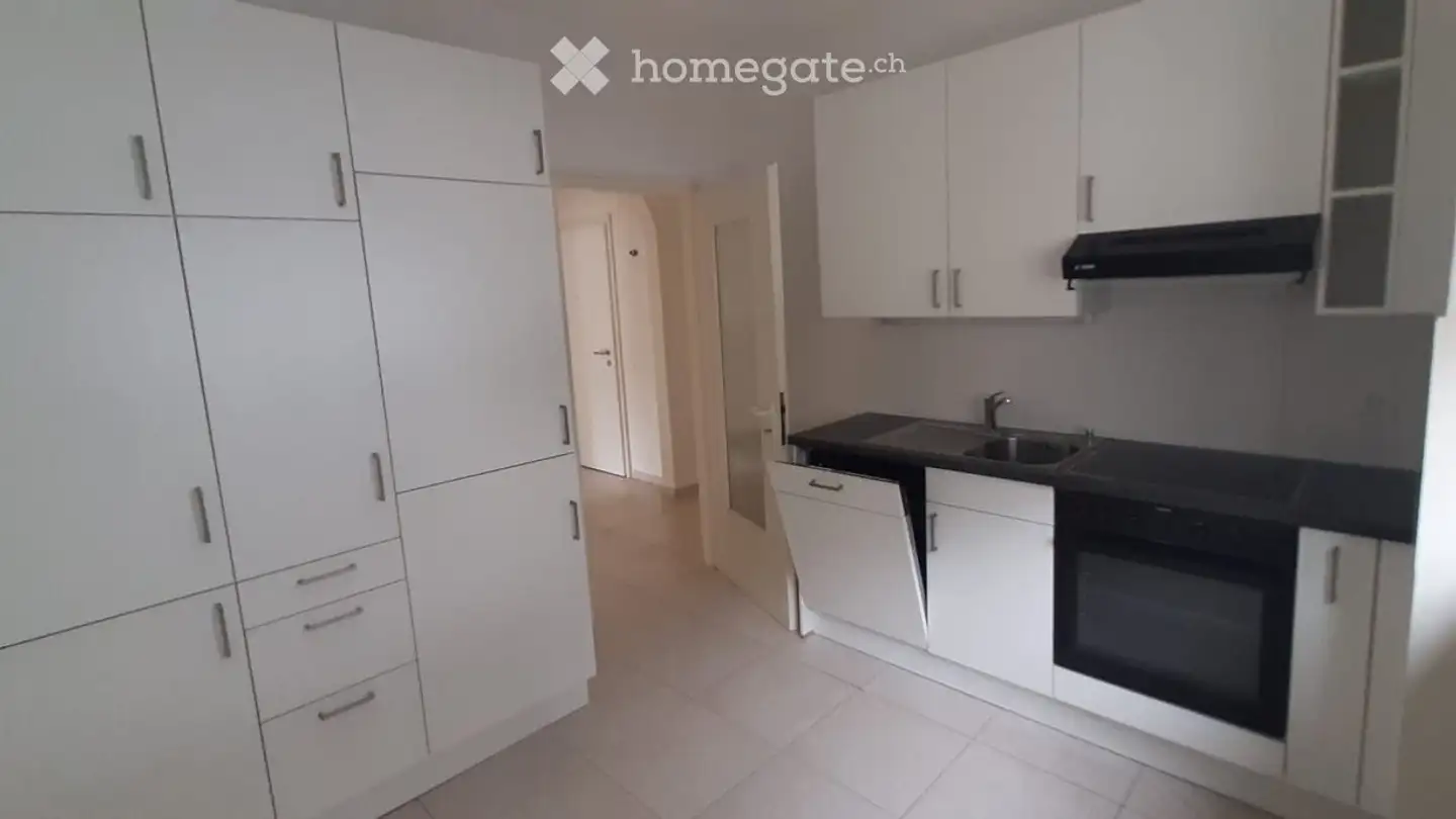 Apartment for rent - Viale Verbano 3, 6600 Muralto - Photo 3