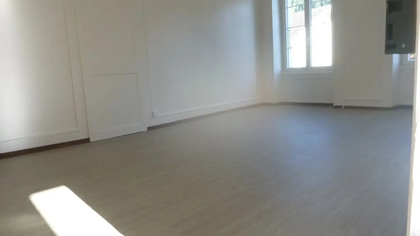 Appartamento in affitto - Place Des Halles 4, 2108 Couvet - Photo 2