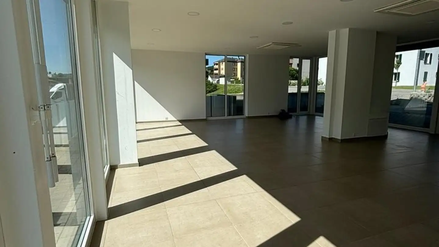 Commercial for rent - Avenue Eugène Burnand 7, 1510 Moudon