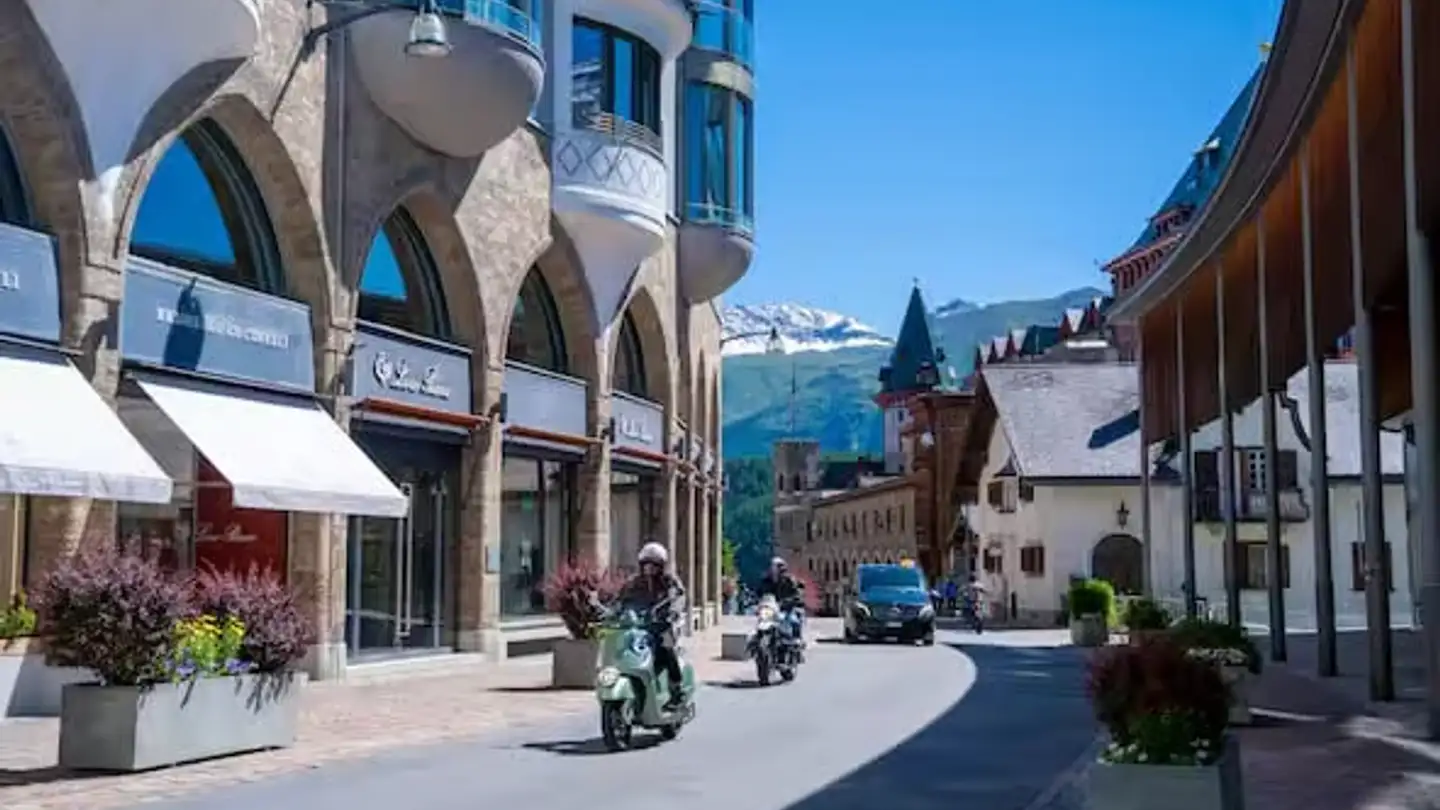 Negozio in affitto - 7500 St. Moritz