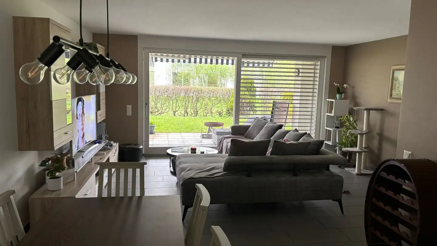 Appartement à louer - 8906 Bonstetten
