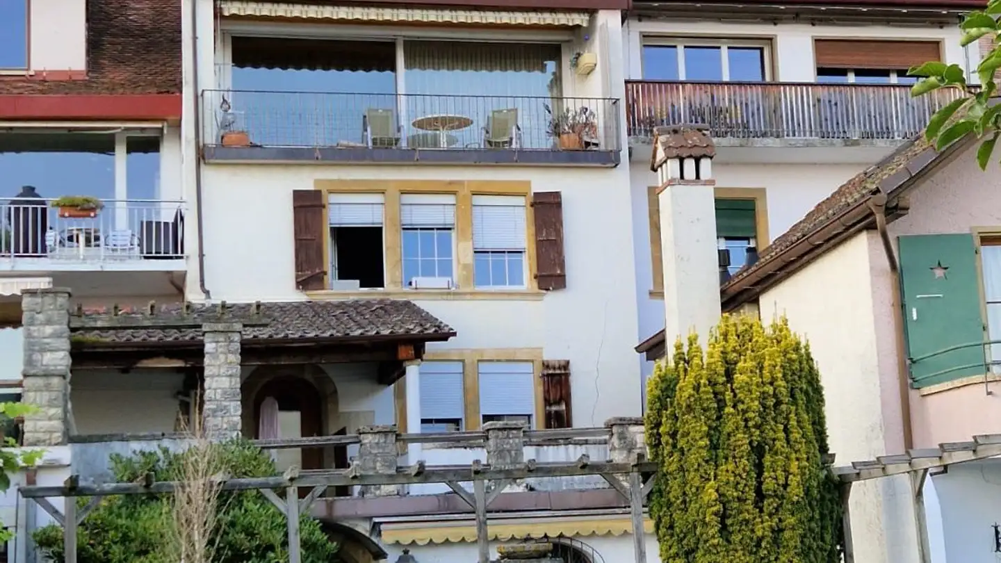 Edificio residenziale in vendita - Dorfgasse 12, 2513 Twann - Photo 2