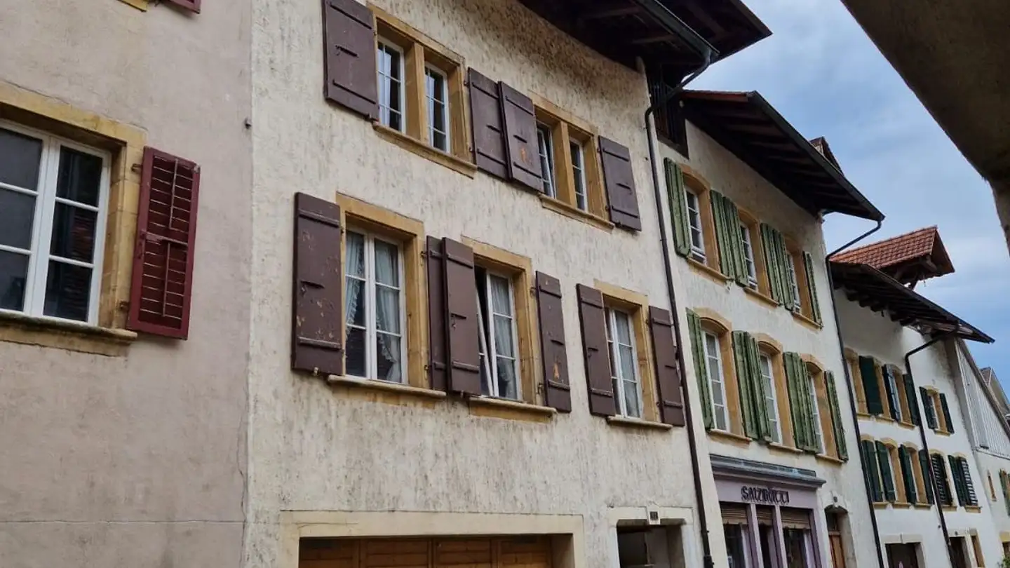 Immeuble résidentiel à vendre - Dorfgasse 12, 2513 Twann