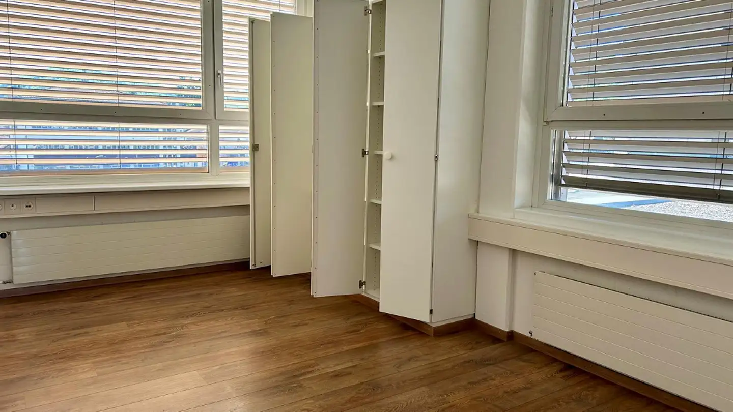 Commerciale in affitto - Bahnhofstrasse 23a, 4450 Sissach - Photo 4