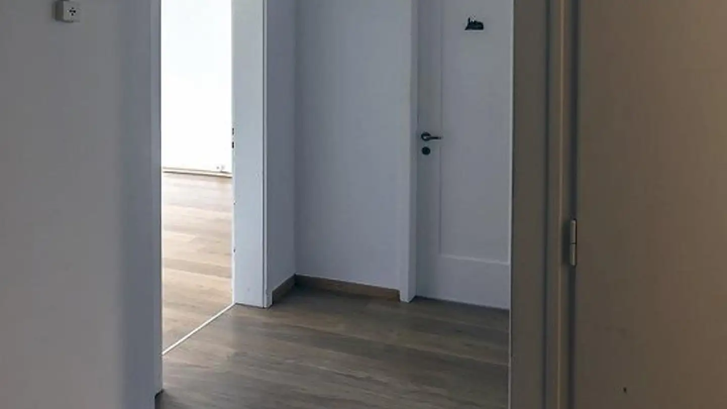 Wohnung mieten - Hertensteinstrasse 6, 8052 Zürich - Foto 2