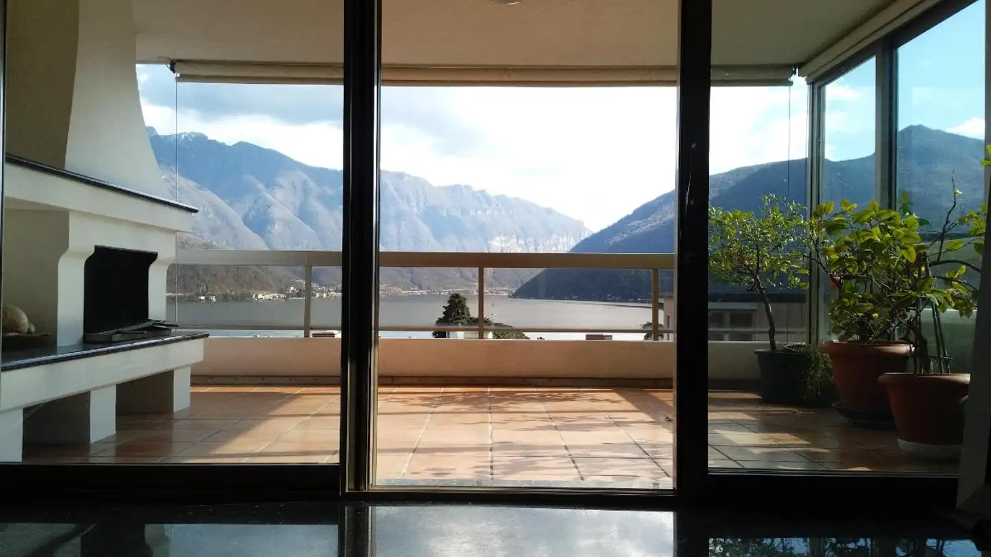 Penthouse for rent - Via Al Doyro 1, 6815 Melide