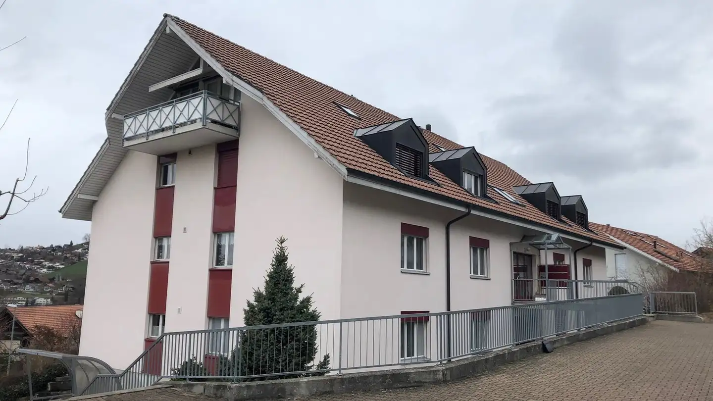 Hobby room for rent - Hohlenhausweg 5, 3672 Oberdiessbach