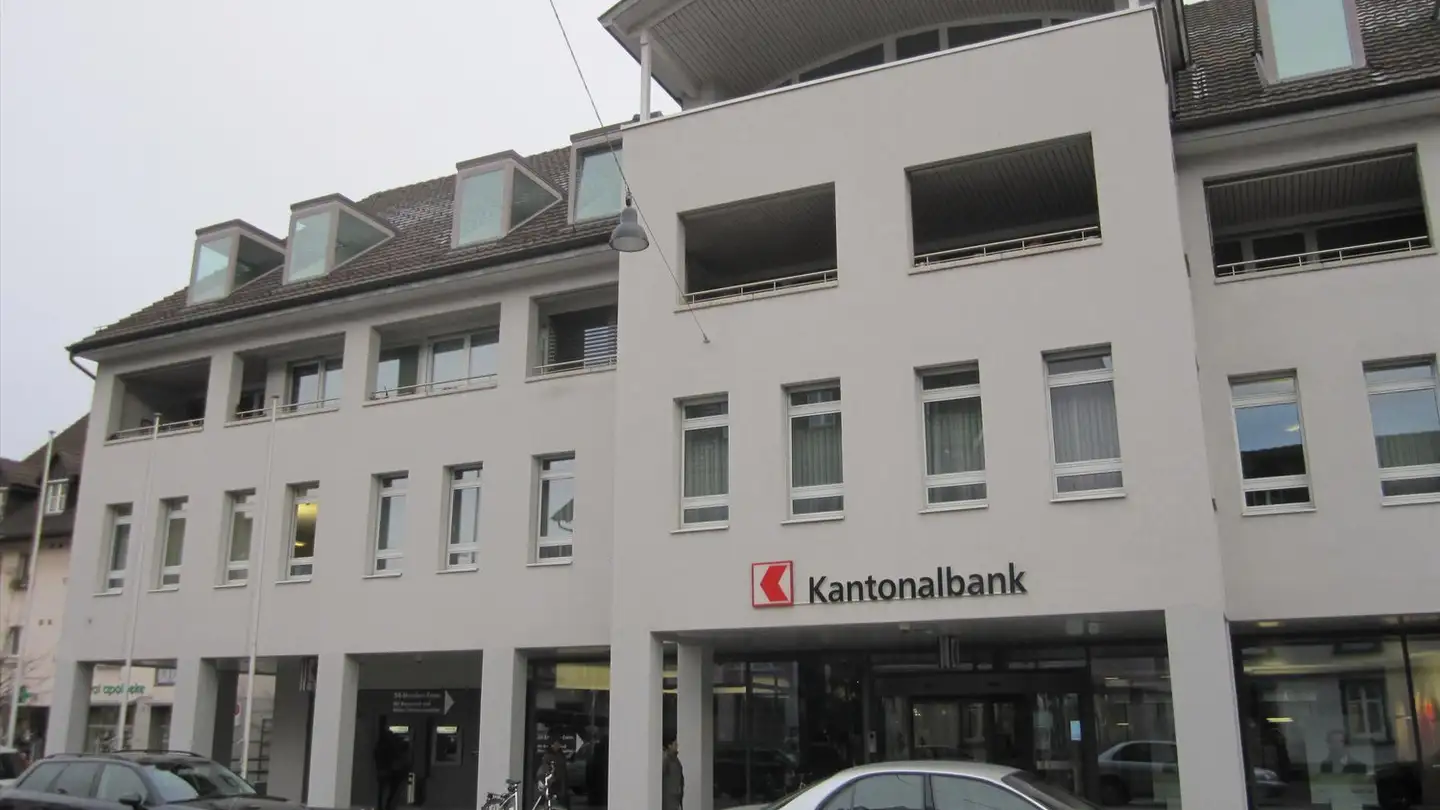 Parcheggio sotterraneo in affitto - Hauptstrasse 42, 4450 Sissach