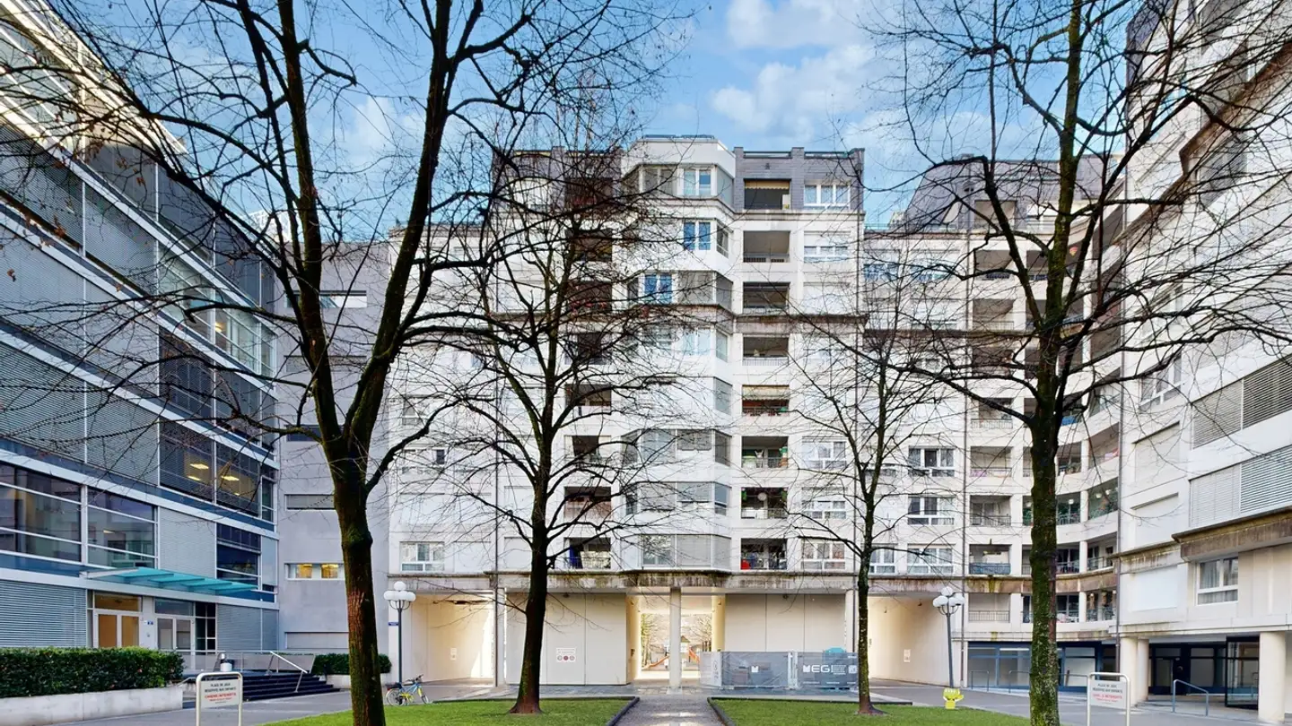 Single garage for rent - Promenade De L' Europe 31, 1203 Genève