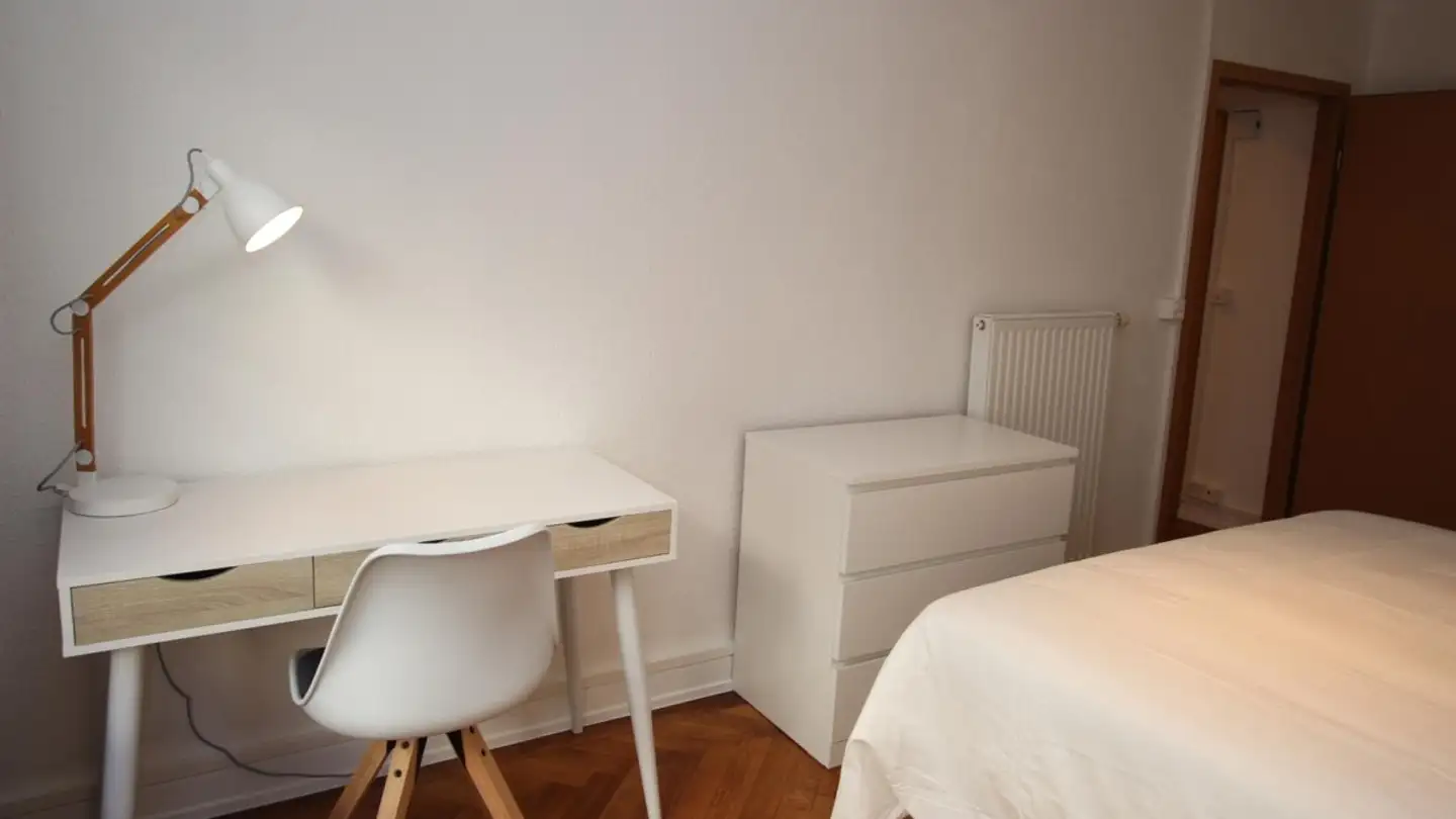 Appartement meublé à louer - Rue Sismondi 13, 1201 Genève - Photo 4
