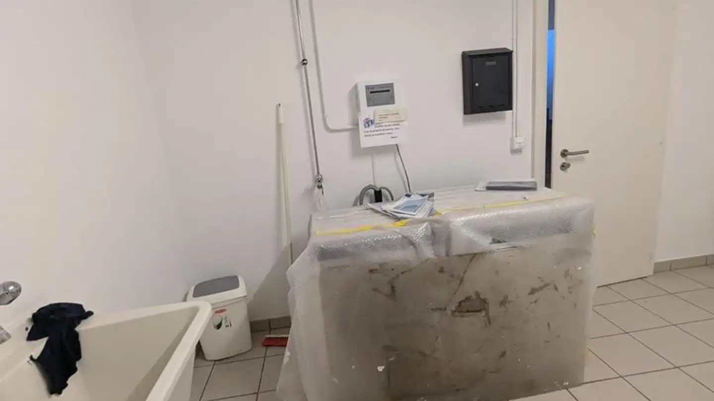 Storage space for rent - Route André-Piller 15, 1762 Givisiez