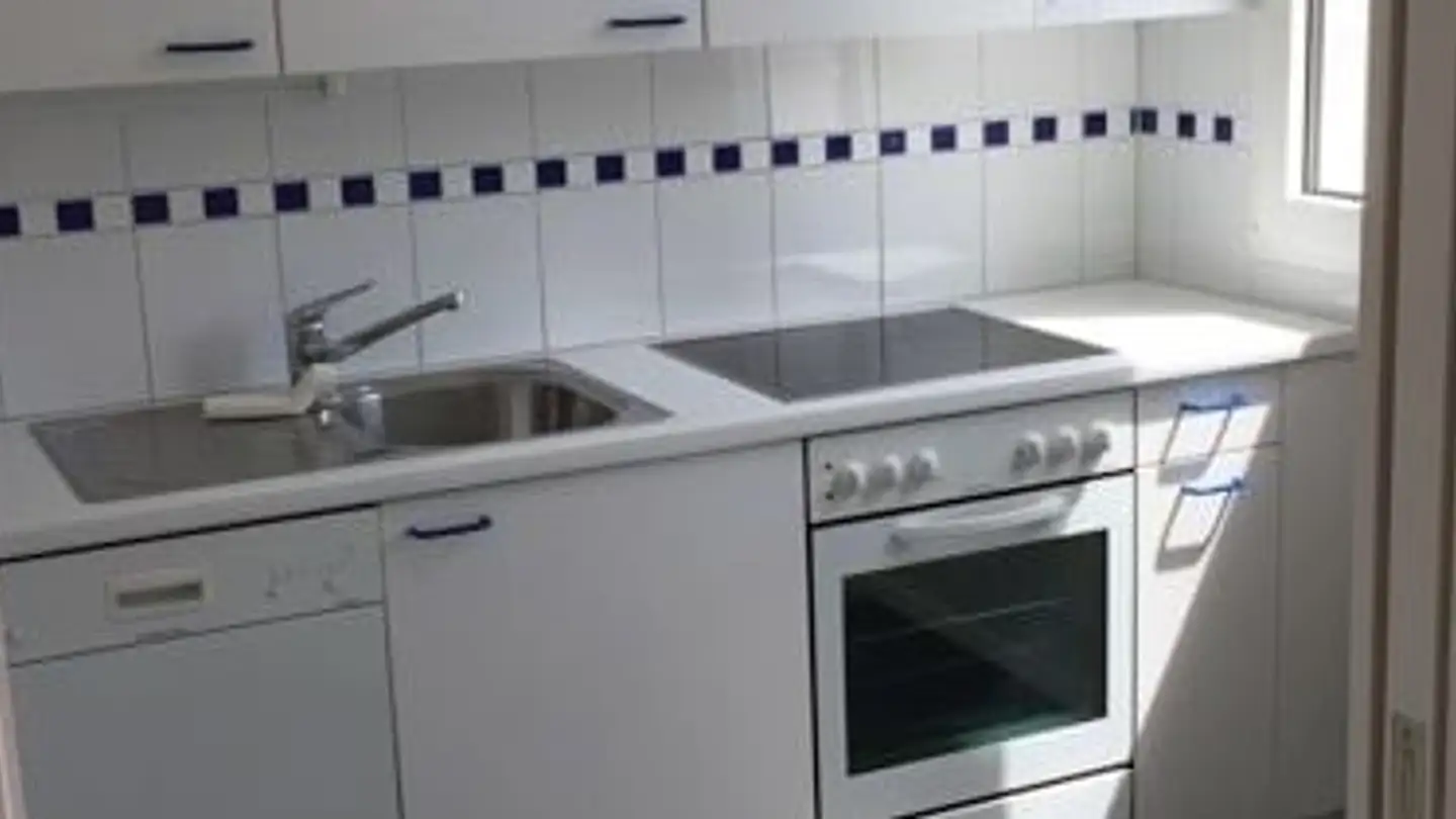 Wohnung mieten - Schlossstrasse, 3613 Steffisburg - Foto 2