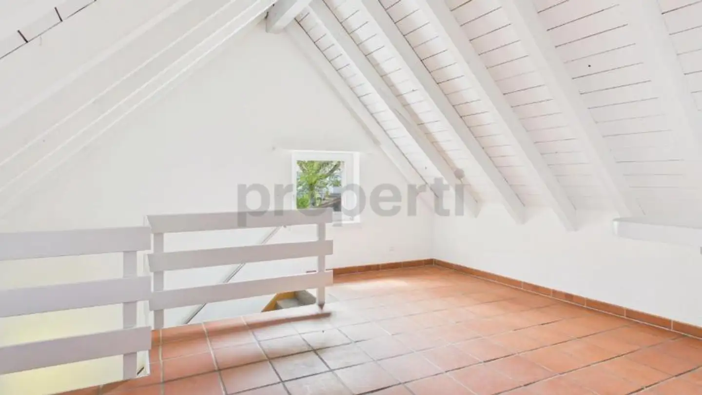 Dachgeschosswohnung mieten - 8222 Beringen - Foto 4