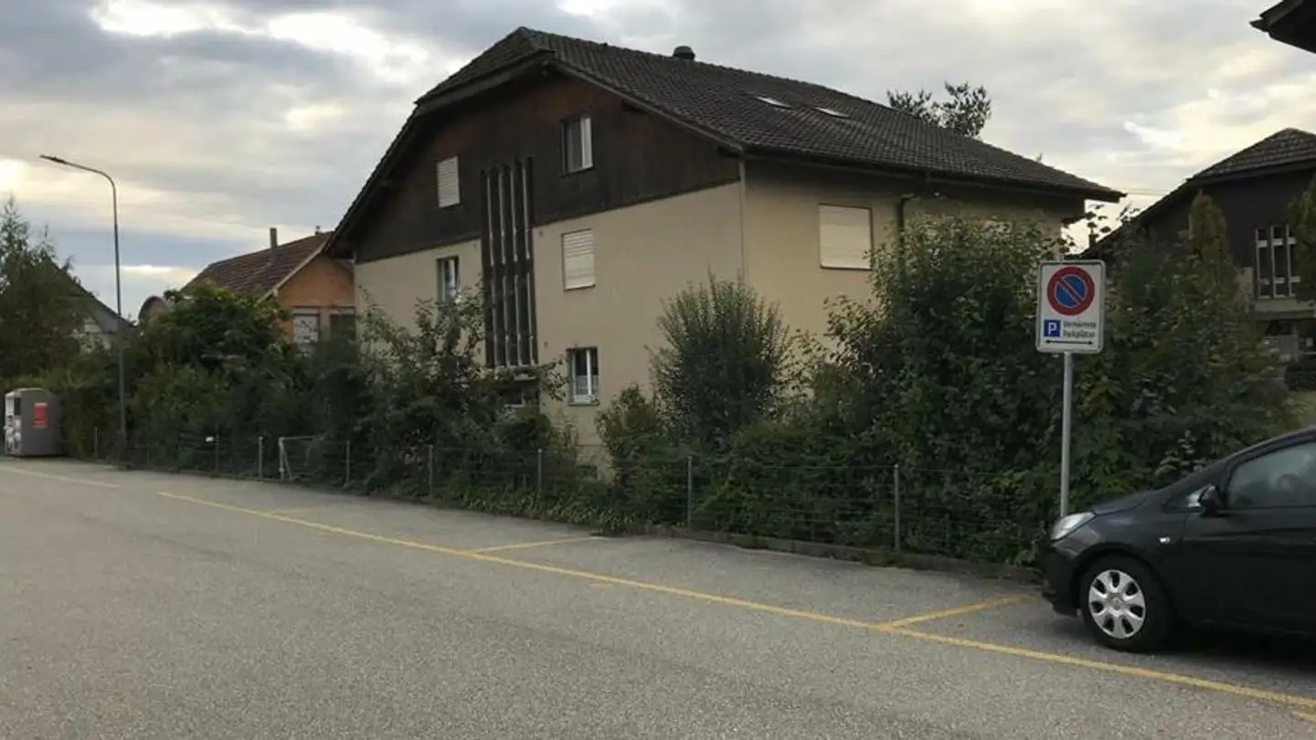 Parcheggio esterno in affitto - Bahnhofstrasse, 3426 Aefligen