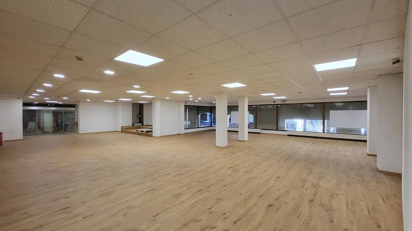 Commerciale in affitto - Rue Des Moulins 51, 2000 Neuchâtel - Photo 3