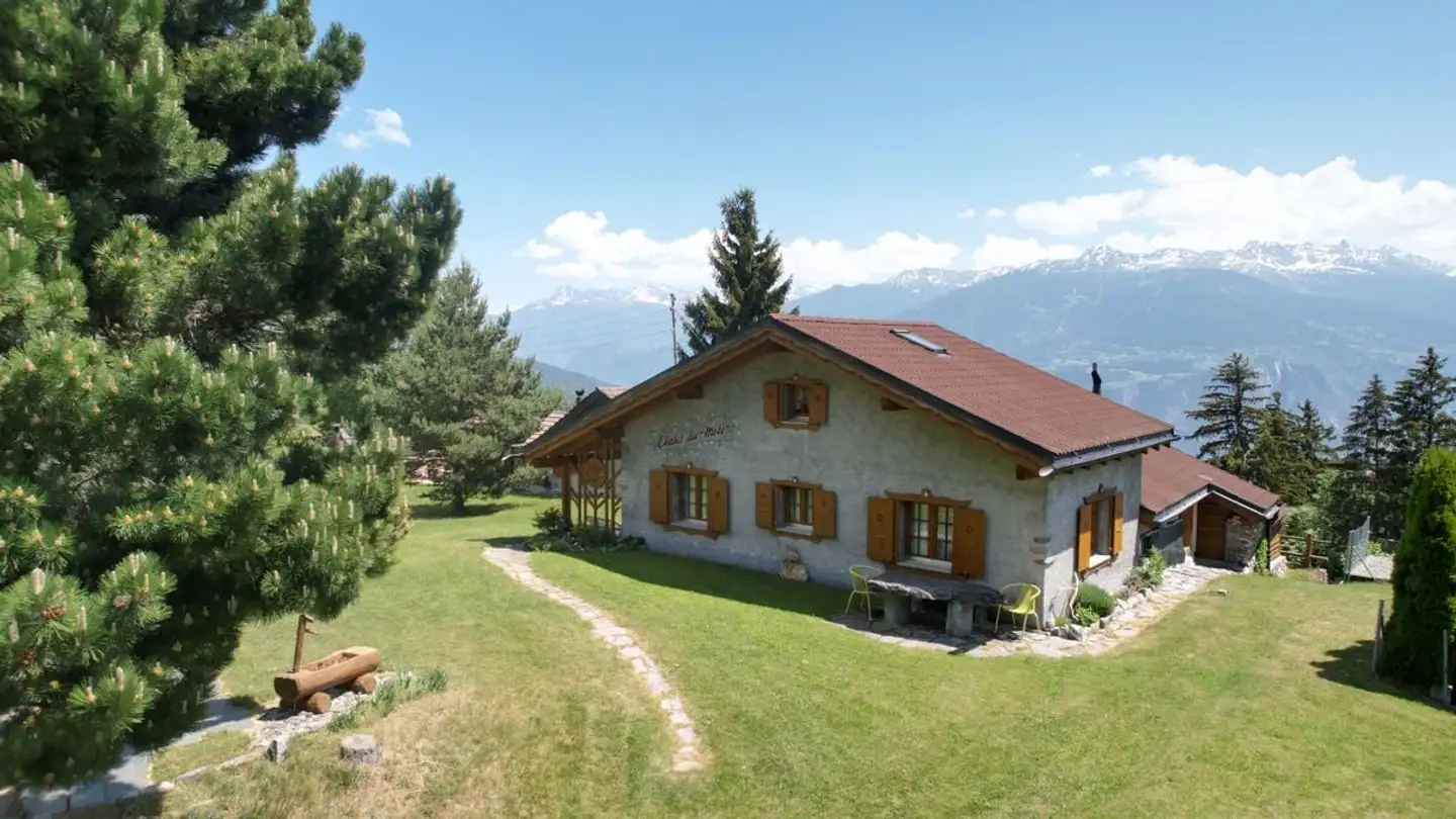 Chalet in vendita - 1965 Savièse