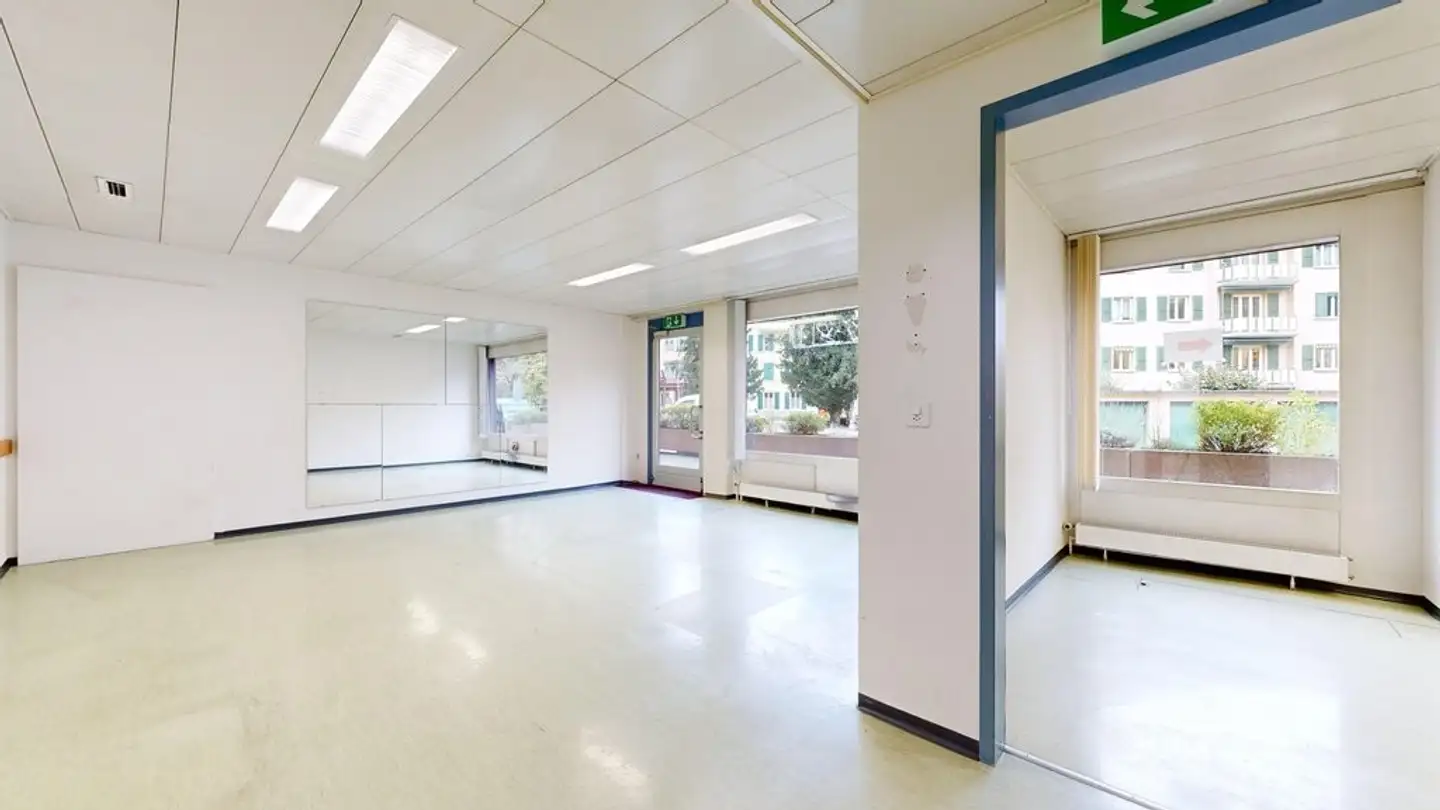 Geschäft mieten - Rue De La Gare 15a, 1110 Morges - Foto 2