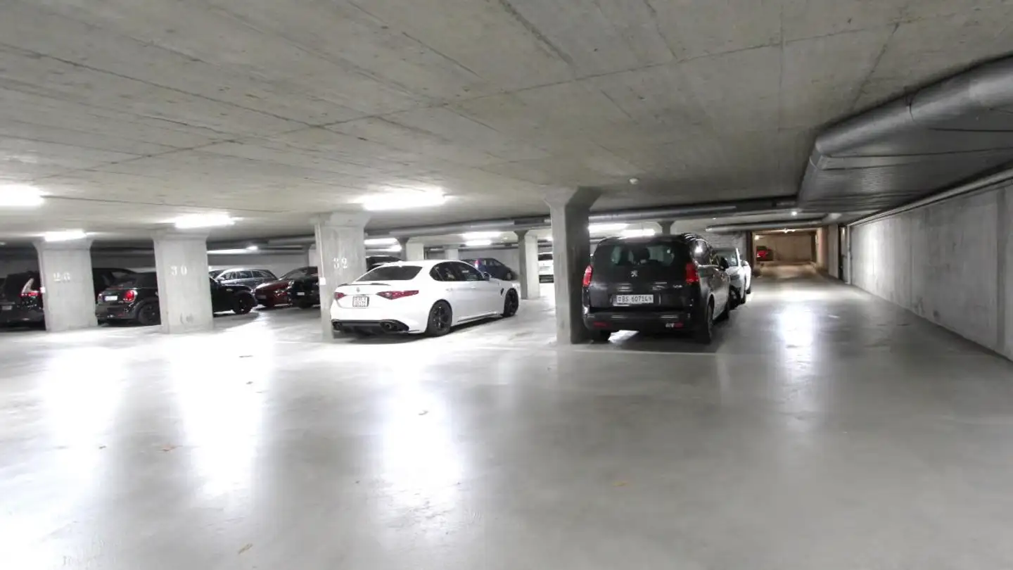 Tiefgaragenstellplatz mieten - Solothurnstrasse 17, 4702 Oensingen