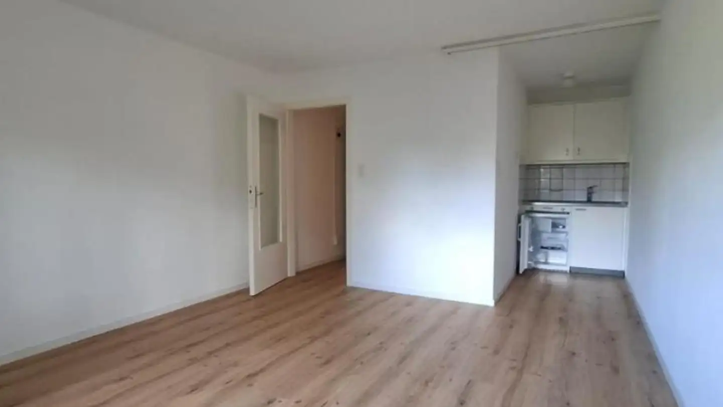 Apartment for rent - Rue du Tertre 4, 2400 Le Locle - Photo 2