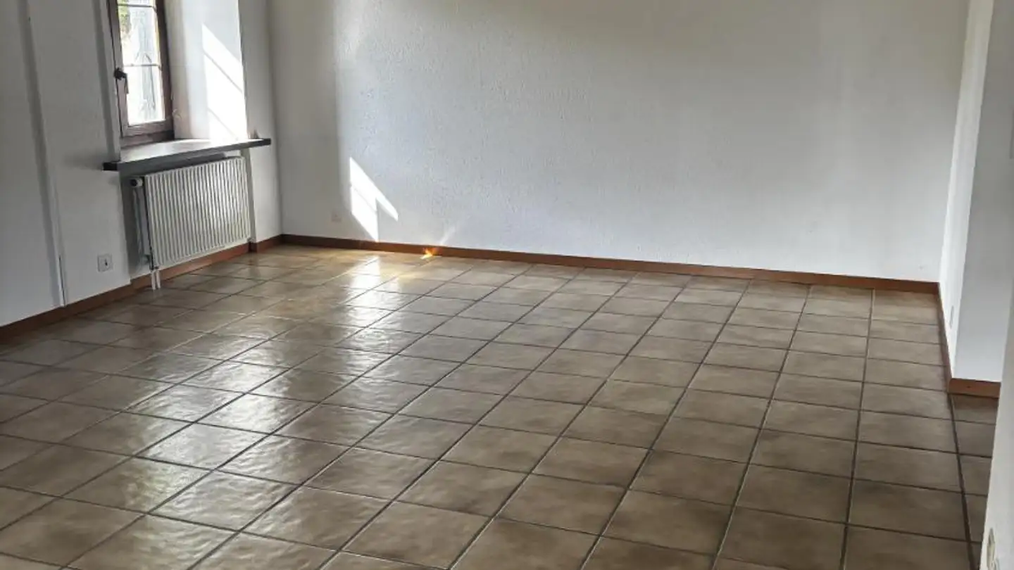 Duplex for rent - Route De Rochefort 7, 2824 Vicques - Photo 3