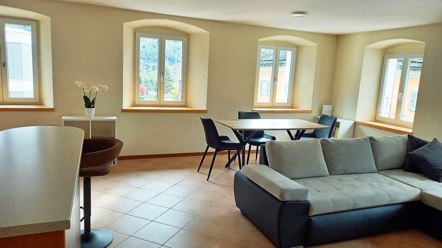 Appartement à louer - Piazza Nuova 11, 6537 Grono - Photo 3
