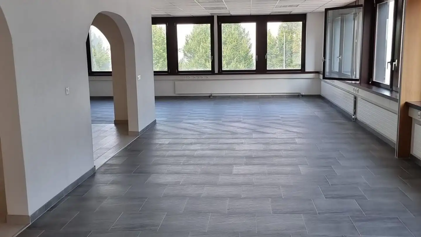 Commercial for rent - Neugutstrasse 81, 8600 Dübendorf - Photo 3