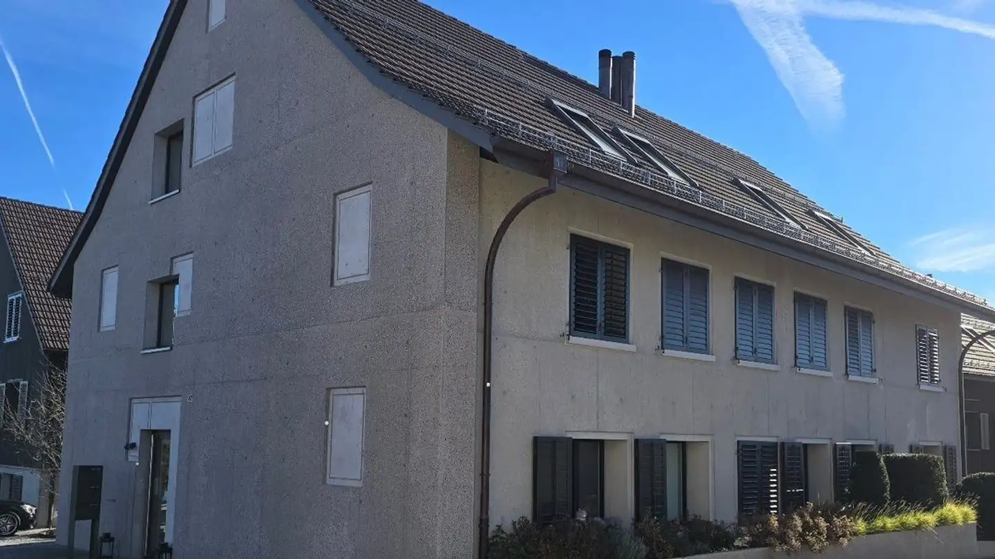 Appartement à louer - Limbergstrasse, 8127 Forch