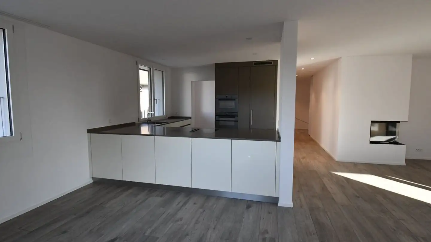 Appartamento in affitto - Limbergstrasse, 8127 Forch - Photo 2