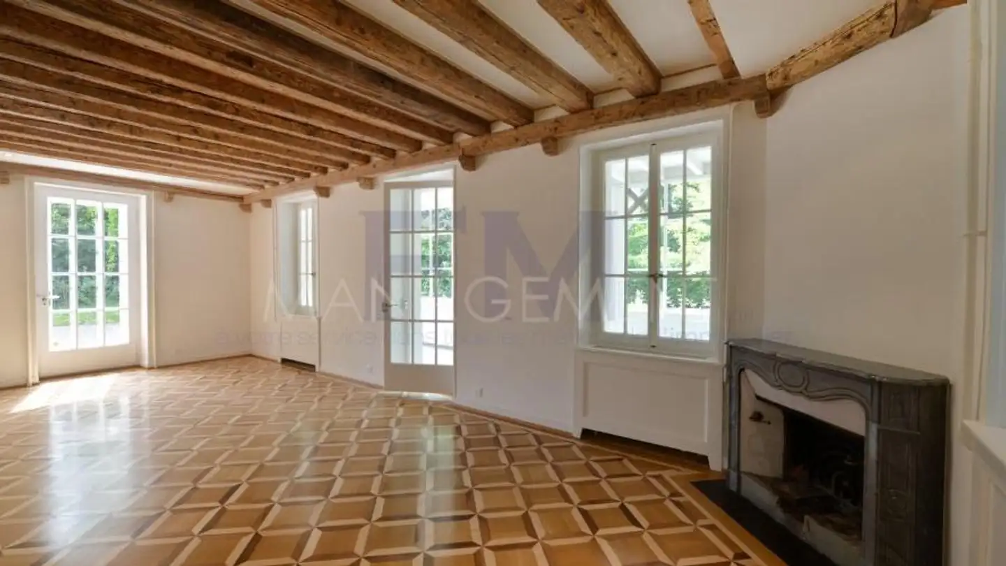 Row house for rent - 1231 Conches - Photo 2