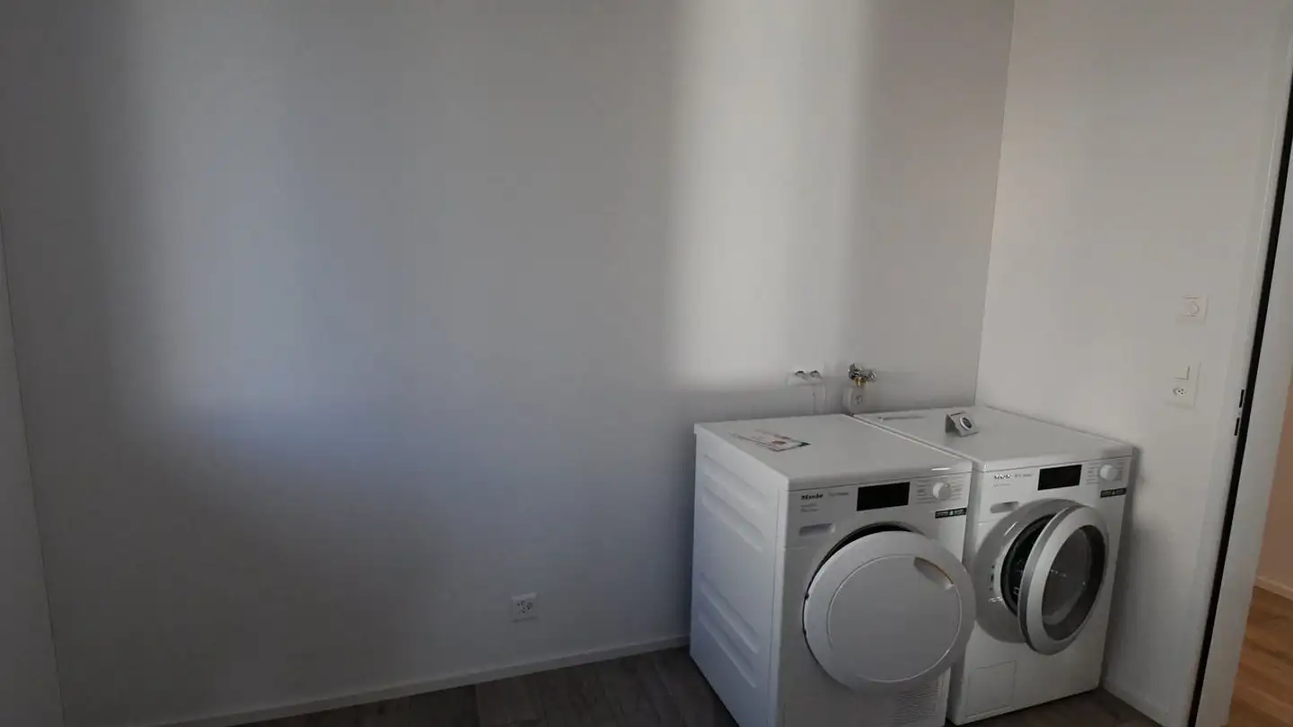 Appartamento in affitto - Limbergstrasse, 8127 Forch - Photo 4