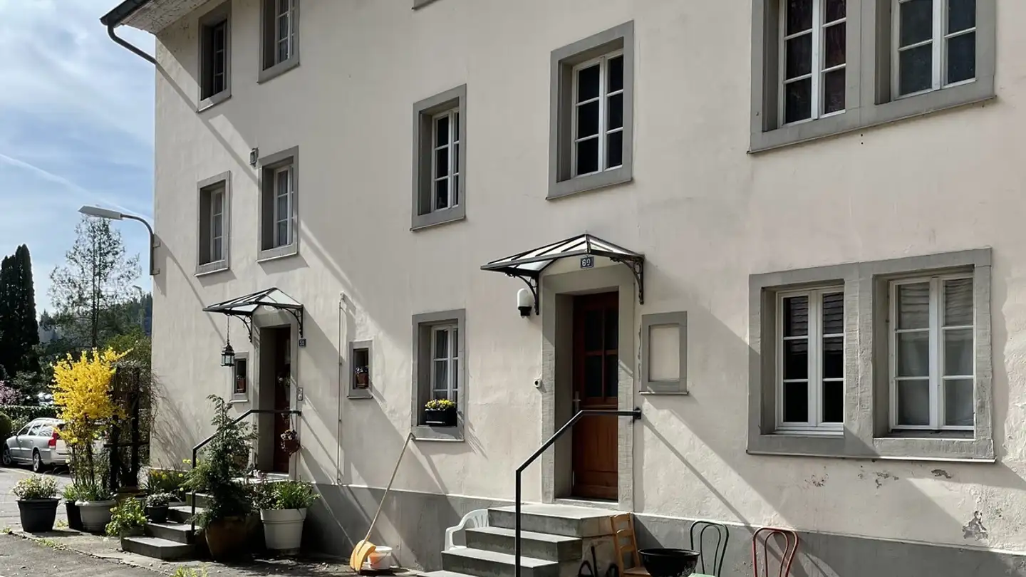 Appartement à louer - 8607 Aathal-Seegräben