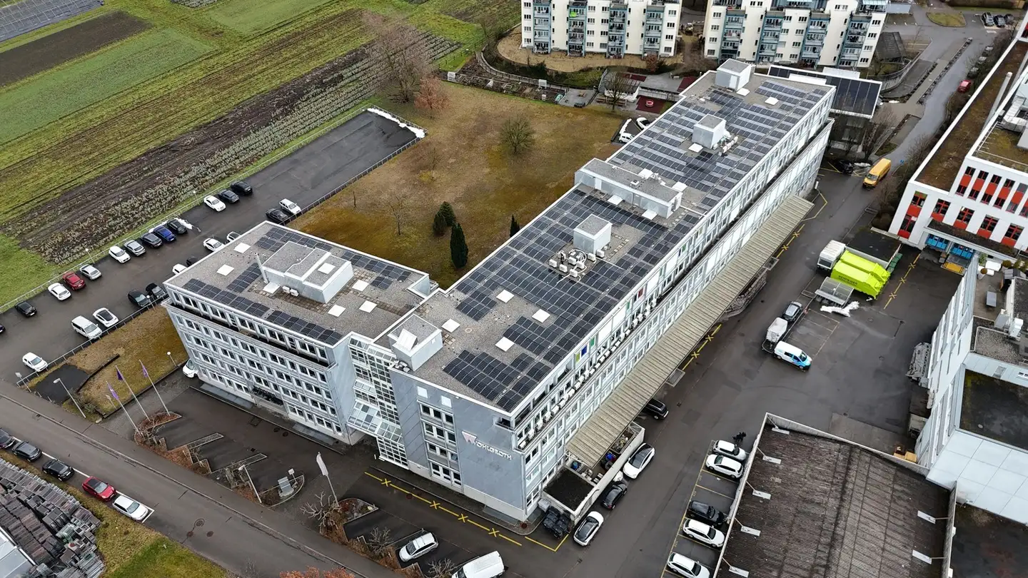 Commercial for rent - Eschenstrasse 8, 8603 Schwerzenbach - Photo 2