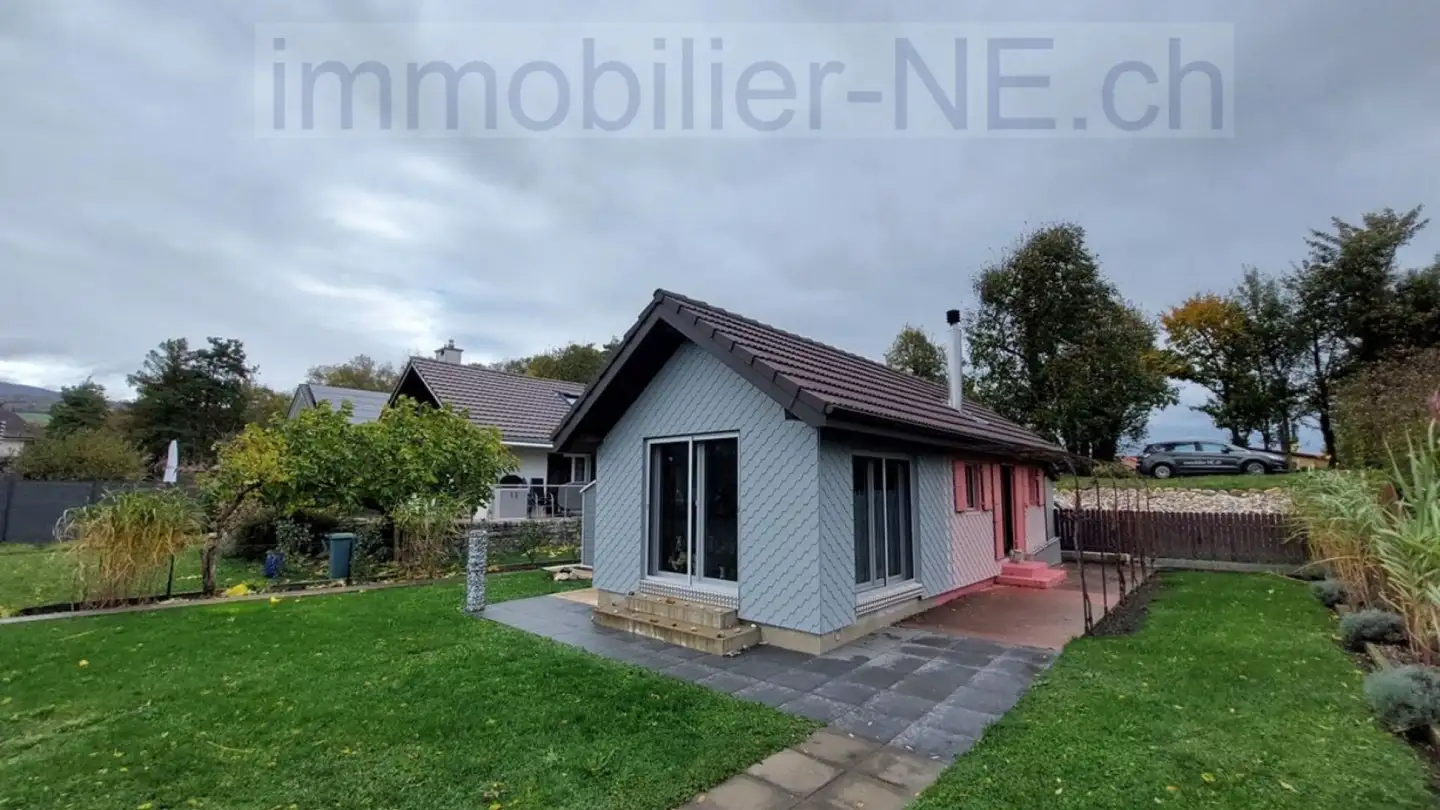 Chalet for sale - Allée Du Bied, 2013 Colombier NE