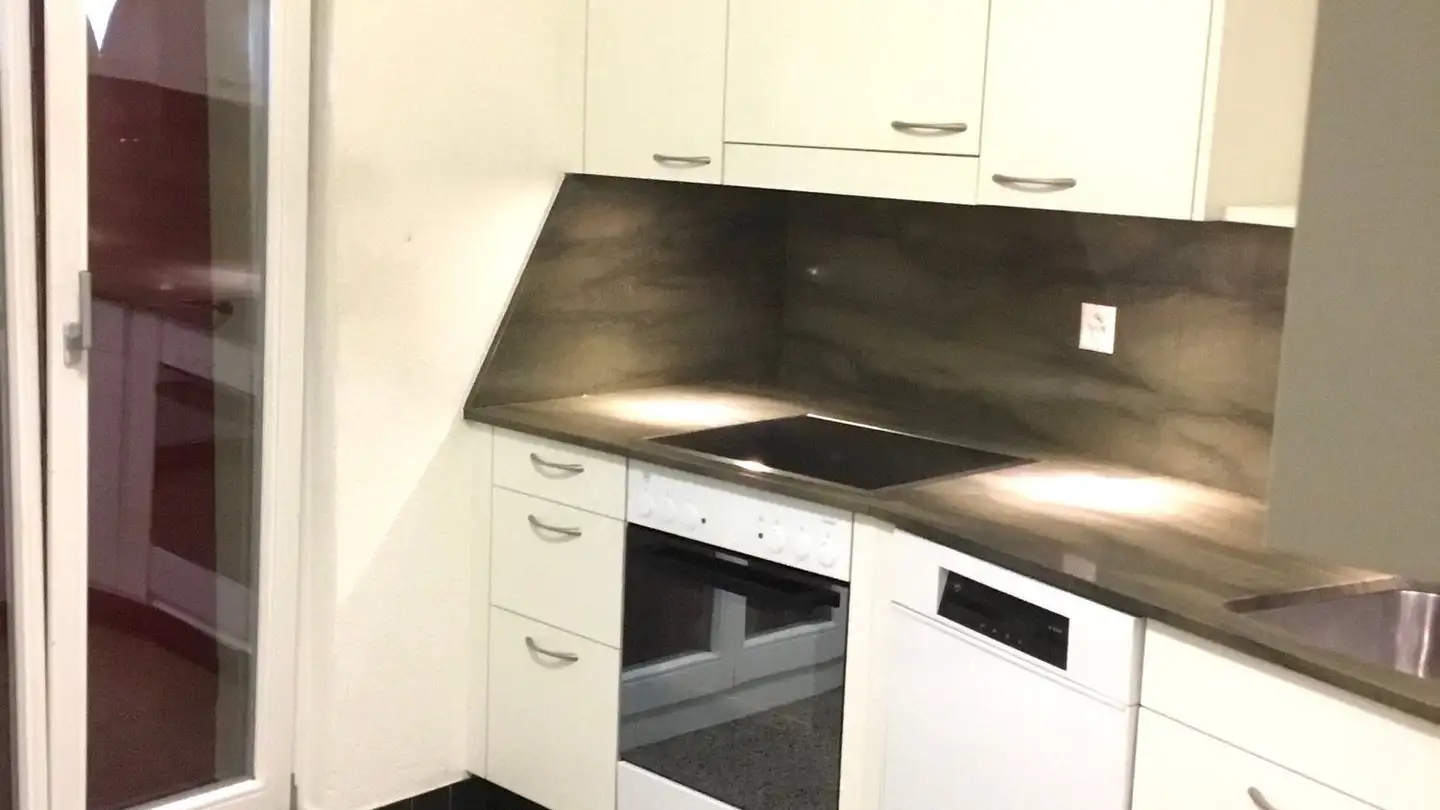 Appartement à louer - Bahnhofstrasse, 3232 Ins