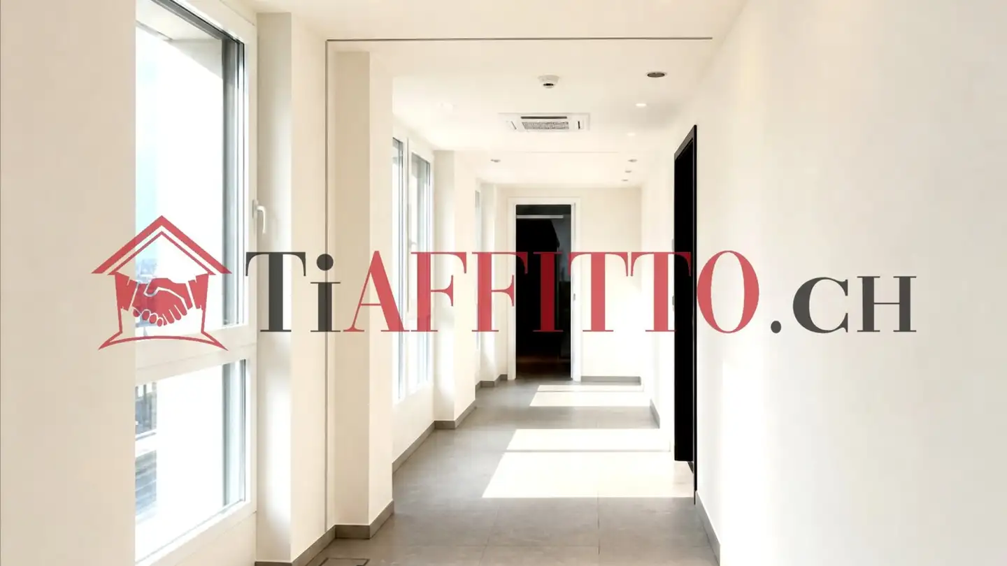 Mixed-use building for rent - 6532 Castione - Photo 4