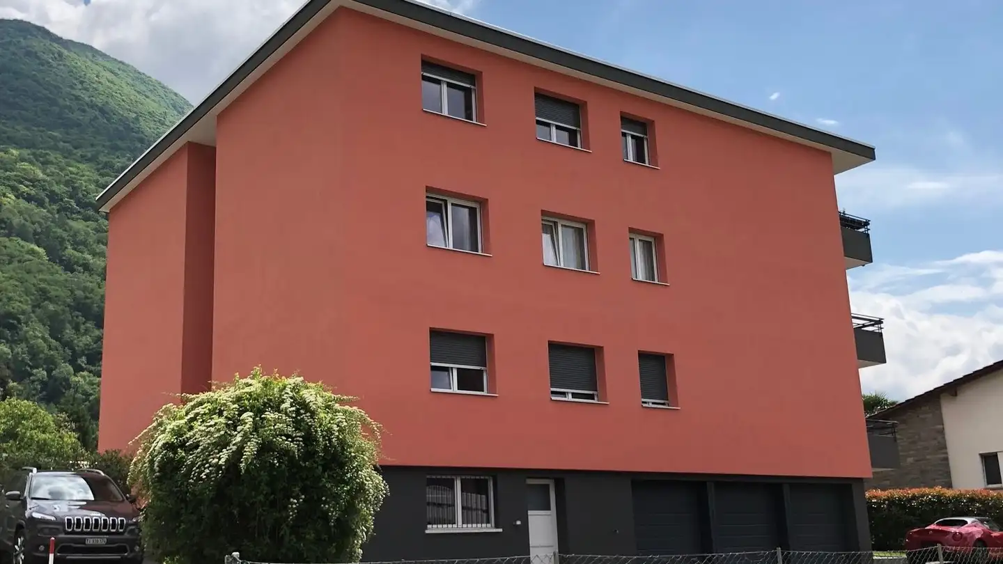 Apartment for rent - Vicolo Valscesa 6, 6517 Arbedo - Photo 2