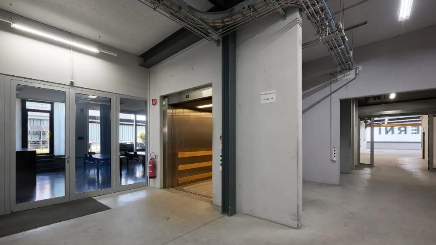 Commercial à louer - Dürrenhübelstrasse 9, 4133 Pratteln - Photo 4