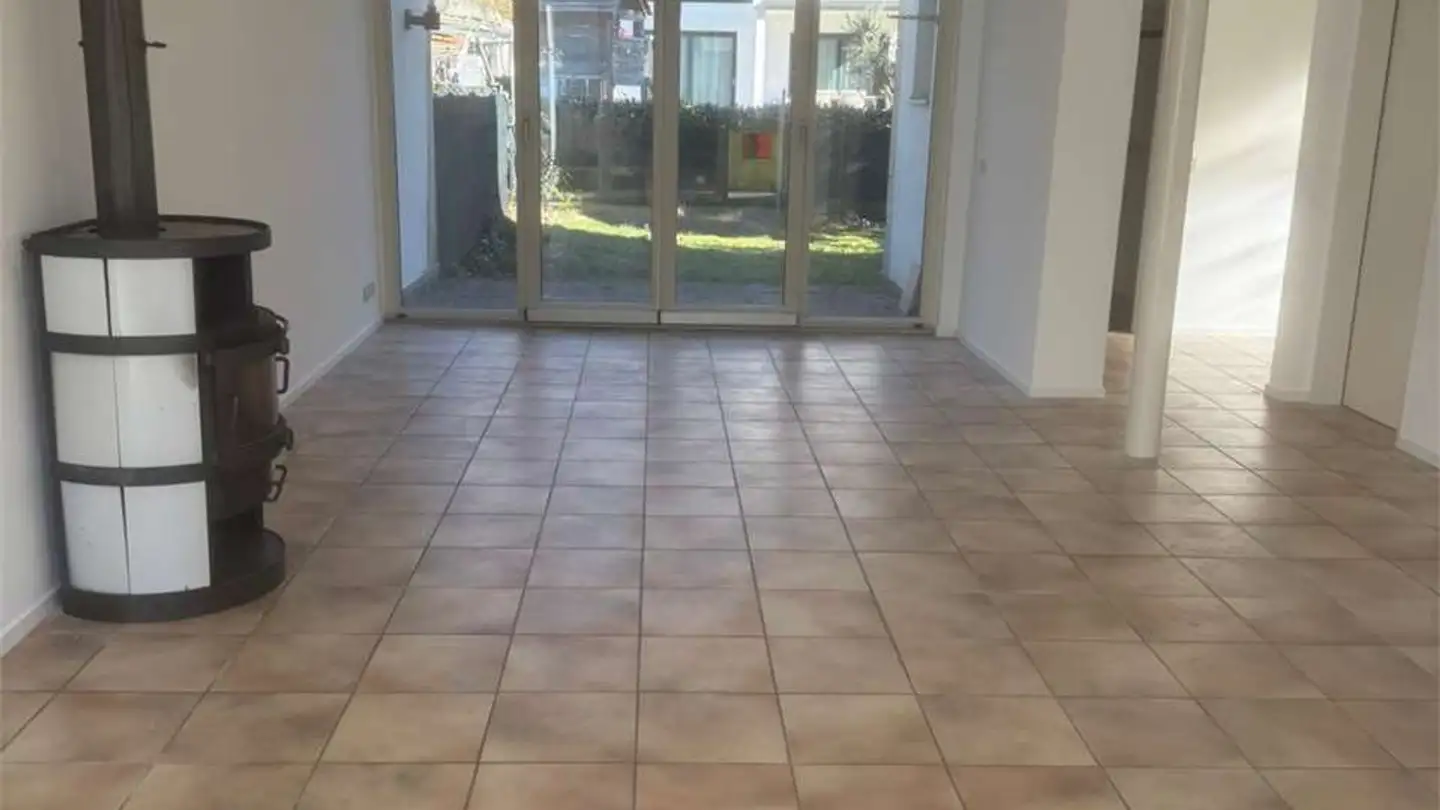 Villa for rent - 6516 Cugnasco - Photo 2